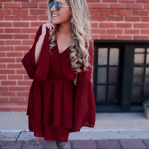 Last 1!! SMALL flirty fun wine colored party dress - Picture 3 of 8